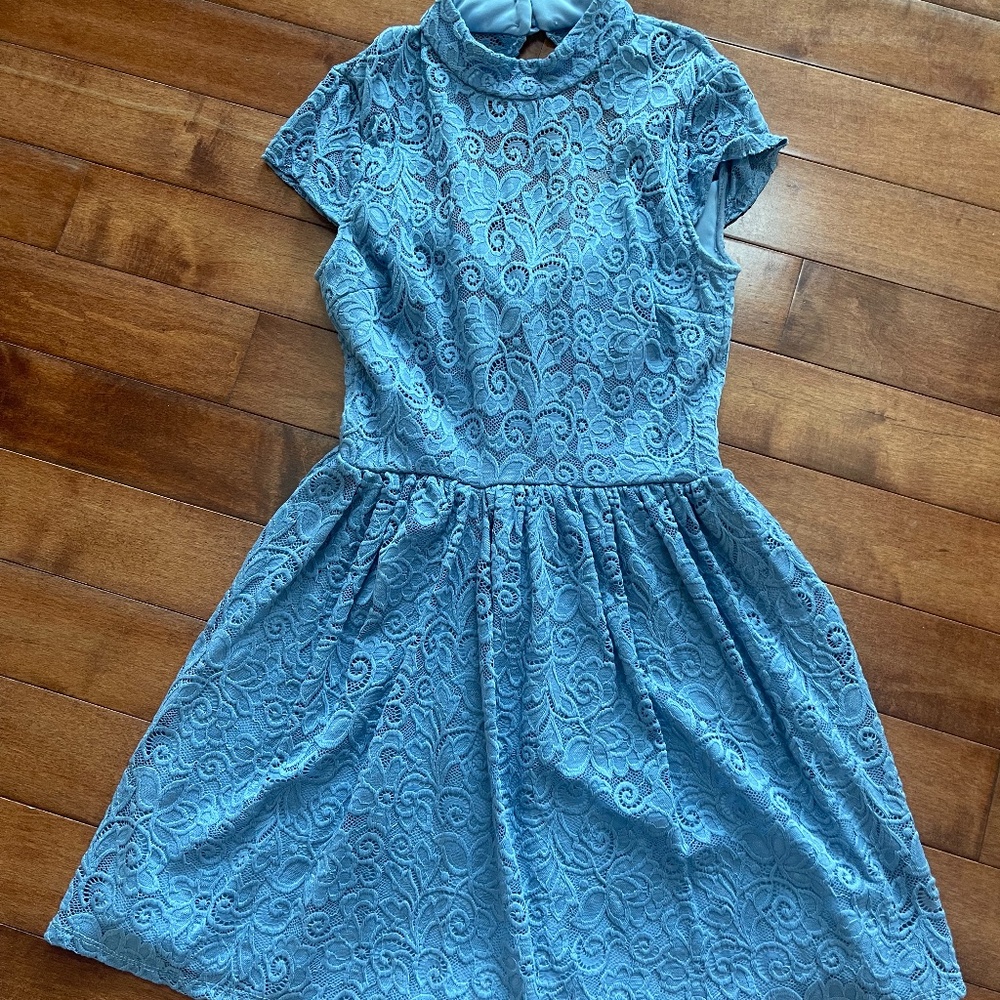 B. Darlin Light Blue Lace Collared Dress, size 7/8